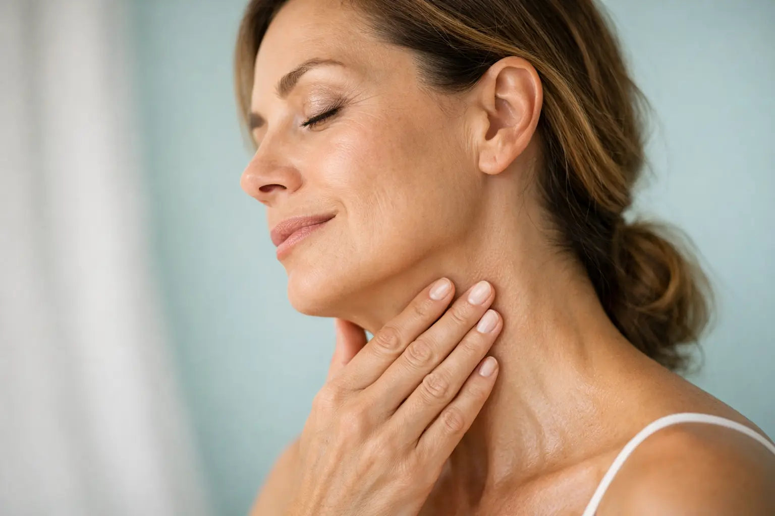 How to Reduce Neck Wrinkles with Daily Care